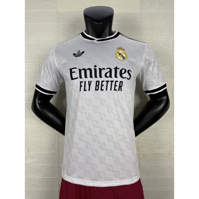 Bianco Classico Real Madrid 25/26 – Maglia Giocatore Speciale Bianco Classico Real Madrid 25/26 – Maglia Giocatore Speciale