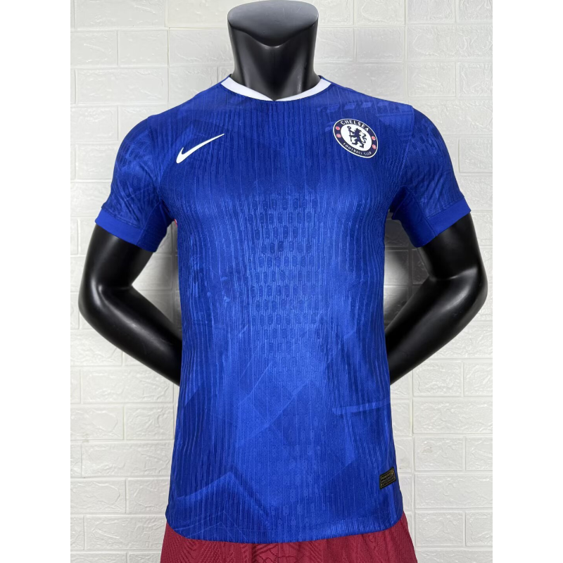 Chelsea 2025/26 – Maglia Casa Ufficiale Versione Giocatore Chelsea 2025/26 – Maglia Casa Ufficiale Versione Giocatore