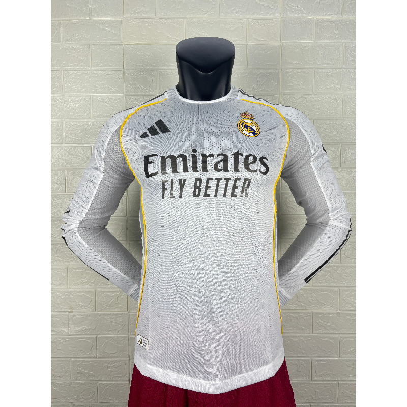 Maglia Real Madrid 2025/26 Versione Giocatore Manica Lunga Maglia Real Madrid 2025/26 Versione Giocatore Manica Lunga