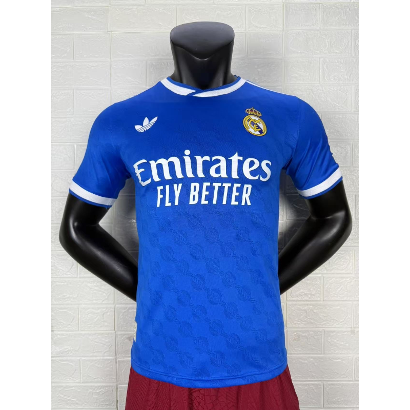 Real Madrid Terza Divisa 2025/26 Versione Giocatore Real Madrid Terza Divisa 2025/26 Versione Giocatore