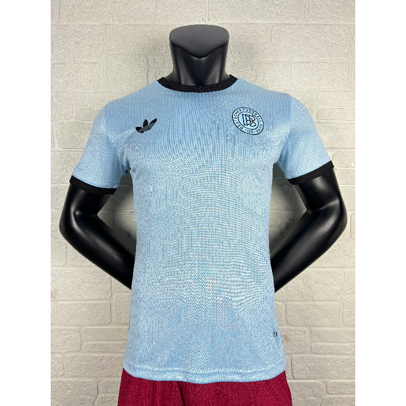 Maglia da Giocatore Germania 125° Anniversario 2025/26 – Edizione Limitata Blu Maglia da Giocatore Germania 125° Anniversario 2025/26 – Edizione Limitata Blu
